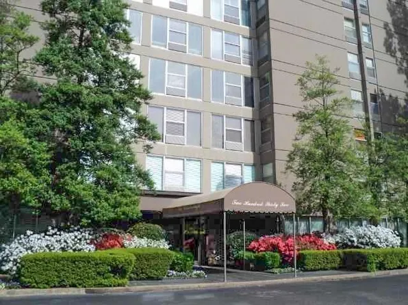 232 S Highland St APT 706, Memphis, TN 38111