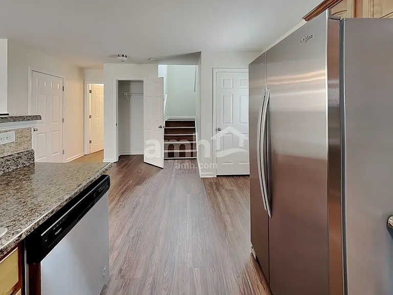 11812 Village Pond Dr — Photo 4