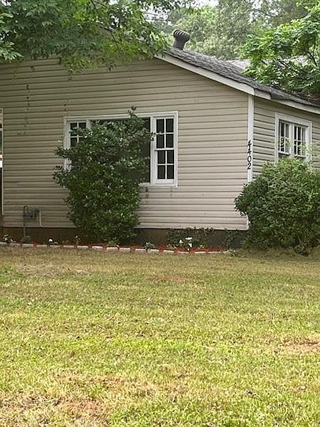 1st image of 4402 Highland Rd
