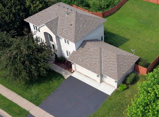 7119 Weston Ln N, Maple Grove, MN 55311