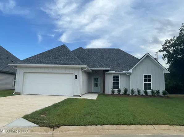 159 Le Moyne St, Bay Saint Louis, MS 39520