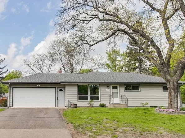 181 Dawn Ave, Shoreview, MN 55126