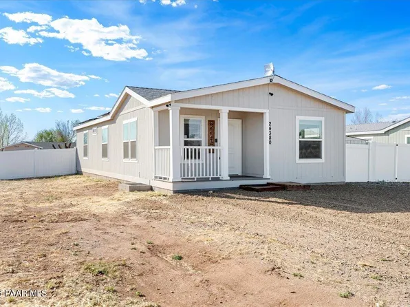24380 N Marblehead Ave, Paulden, AZ 86334