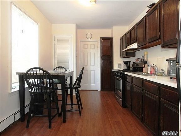 4th image of 304 Madison Ave