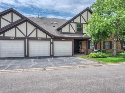 504 Elizabeth Dr #18-B, Wood Dale, IL, 60191