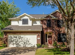 802 Featherbrook Ct, Sugar Land, TX 77479