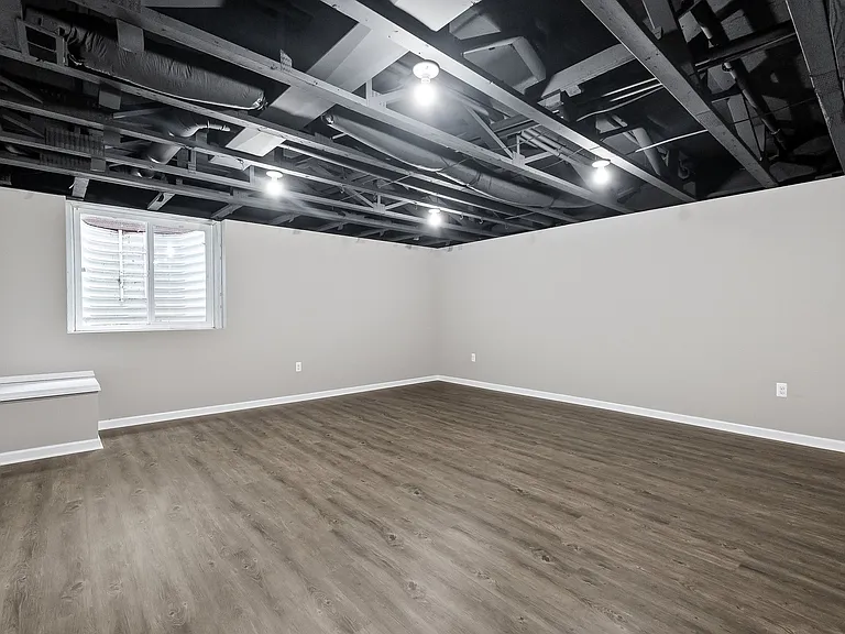 Baldwin Square Townhomes — Photo 22