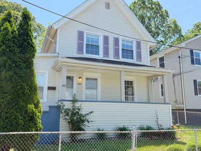 202 Goddard Avenue, Bridgeport, CT, 06610