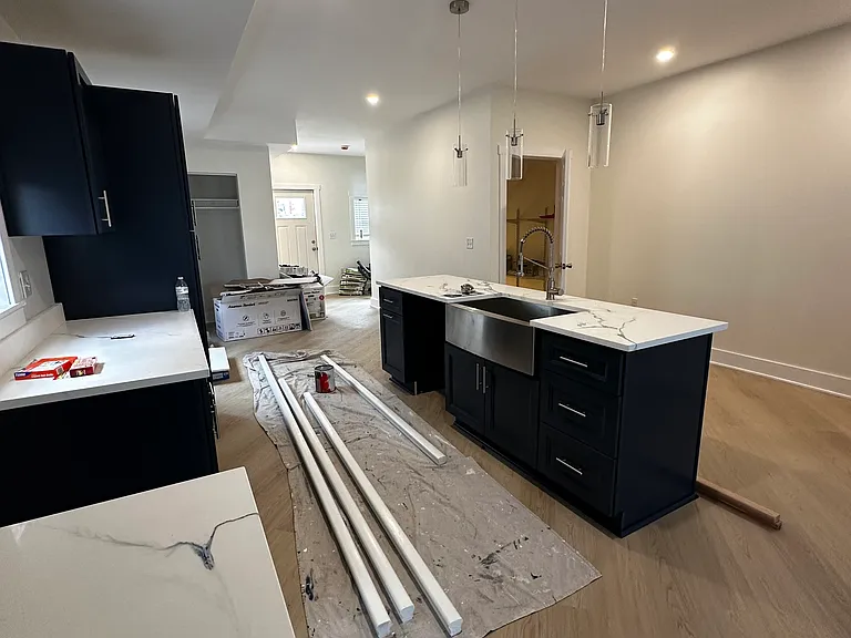 2615 Stromberg St — Photo 5