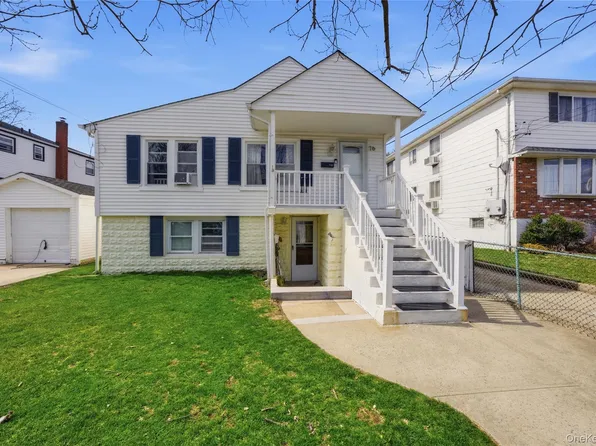 76 2nd Avenue, East Rockaway, NY 11518