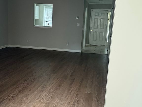 5th image of 2967 Heritage Villas Dr