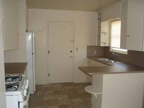 2nd image of 24609 Richman Dr