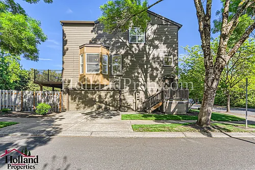 222 NE 76th Ave Photo 1 222 NE 76th Ave Photo 1