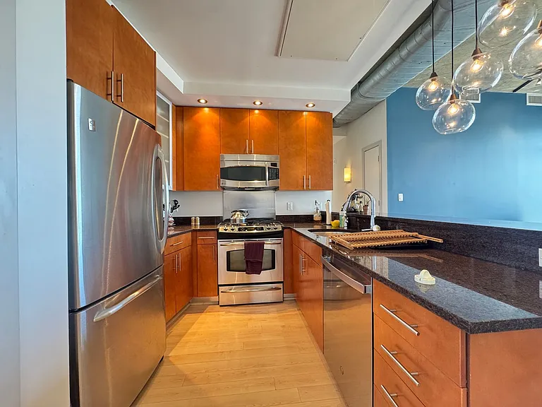 919 Florida Ave NW #404 — Photo 4