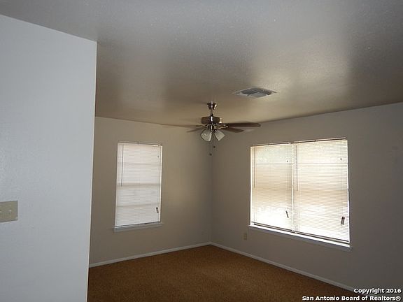 3rd image of 1631 Sacramento