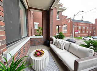 827 Main St E #202, Hamilton, ON L8M1L7