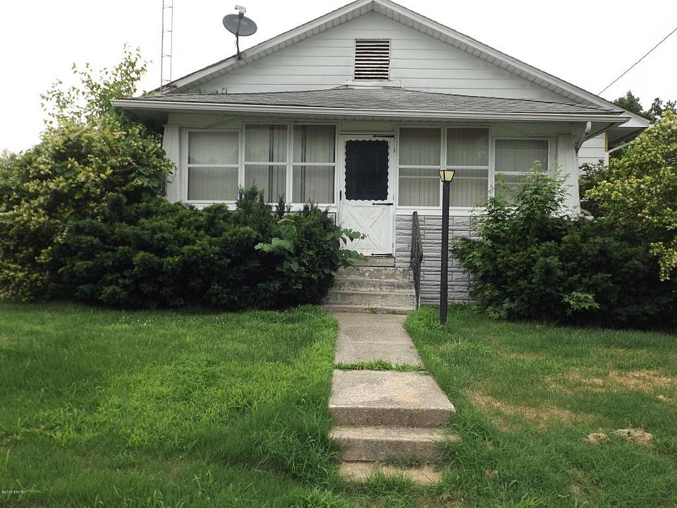 1st image of 406 W 5th St