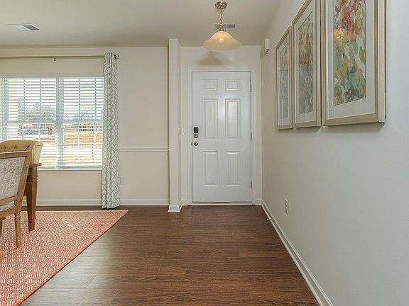 2nd image of 201 Charterhouse Blvd