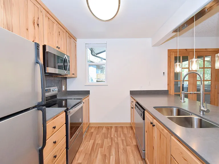 Ridge at Mountain Park — Photo 7