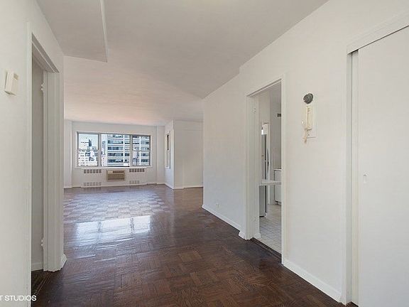 2nd image of 1150 3rd Ave #17A
