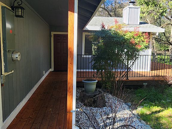 4th image of 17844 Huckleberry Dr #1