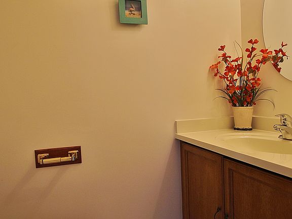 3rd image of 5848 Wye Oak Commons Ct #24