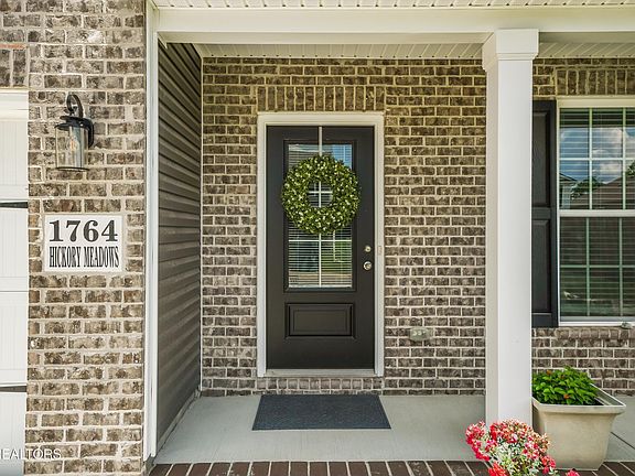 5th image of 1764 Hickory Meadows Dr