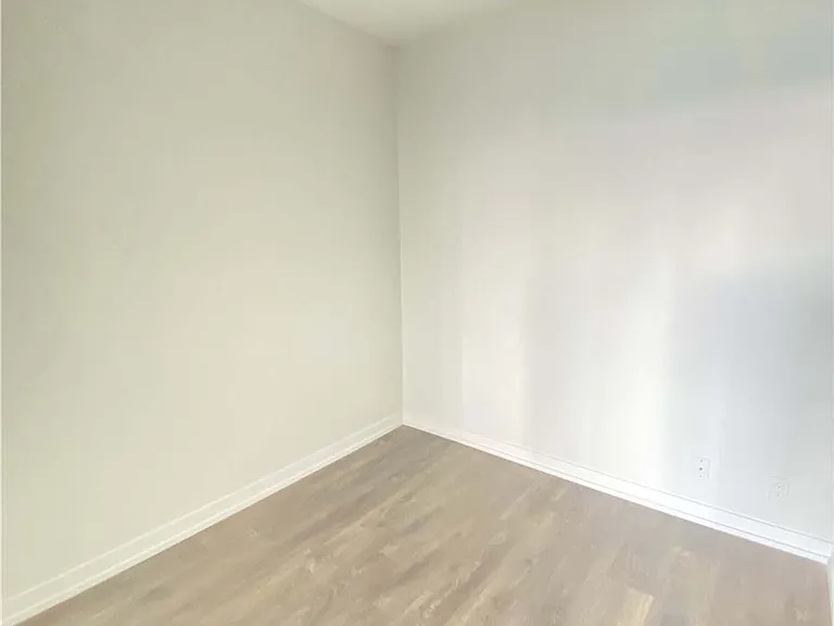 5 Buttermill Ave #3705 — Photo 9