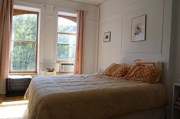 Rented by Alexandra Ferguson, LREB | media 26