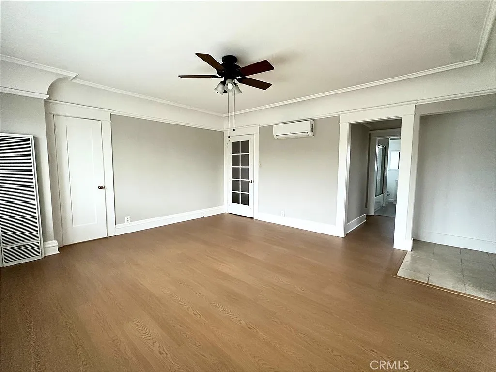 3 bed, 1.5 bath, 1300 sqft, $3,200 — Photo 4