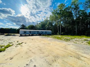 1770 Lee Rd, Williamston, NC 27892