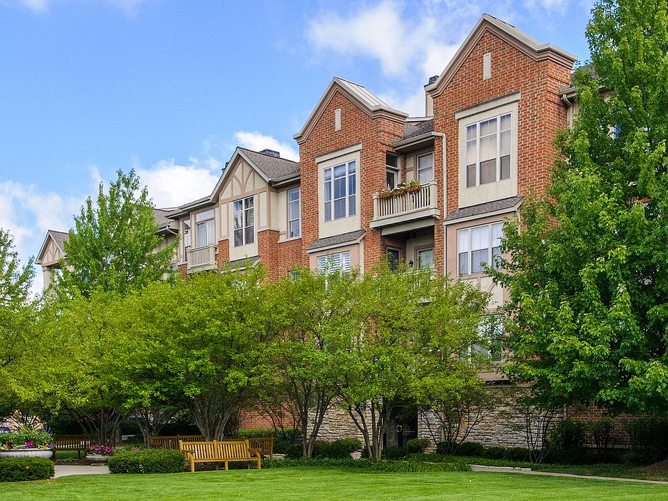 1st image of 1950 Farnsworth Ln Unit 106