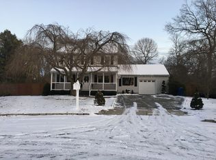 6 Liberty Dr, Centereach, NY 11720