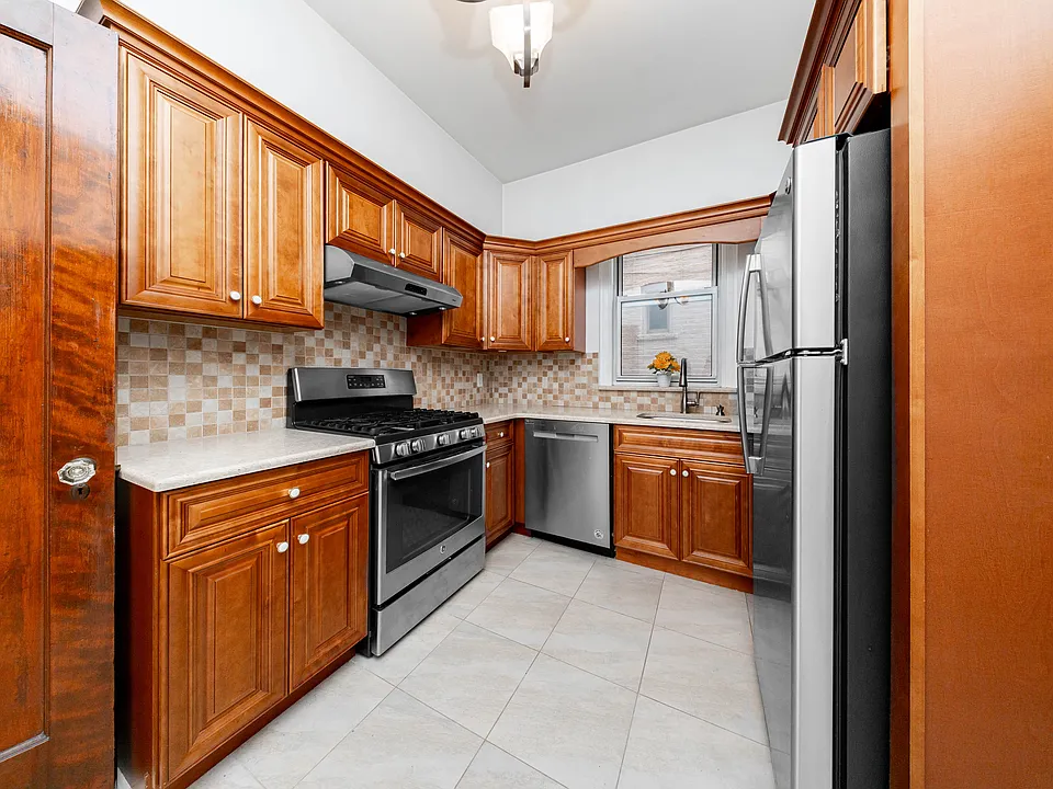 42-12 21st Ave #1R