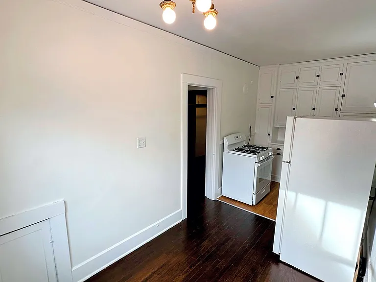 115 Bedford St SE — Photo 9