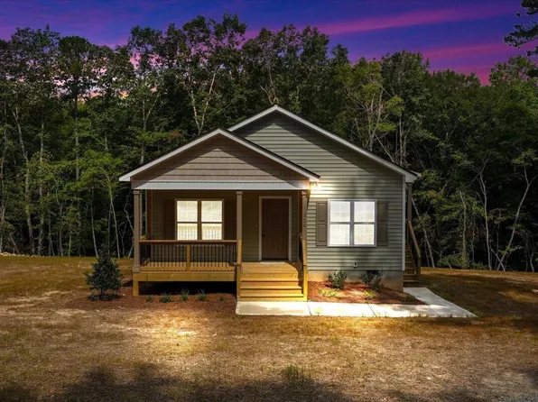 324 Chartres St, Fuquay Varina, NC 27526