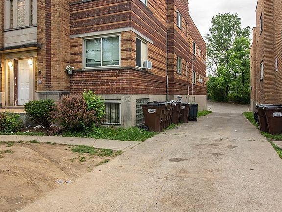 4th image of 1873 Losantiville Ave