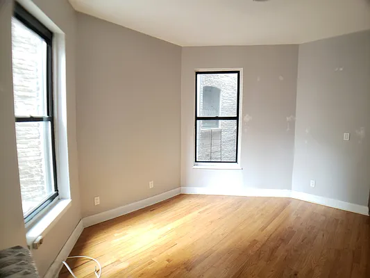 Rented by Bohemia Realty Group | media 2