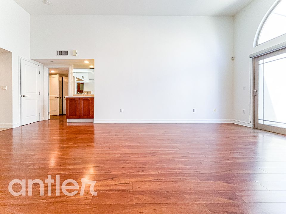 1st image of 1241 S Sherbourne Dr #Jph4