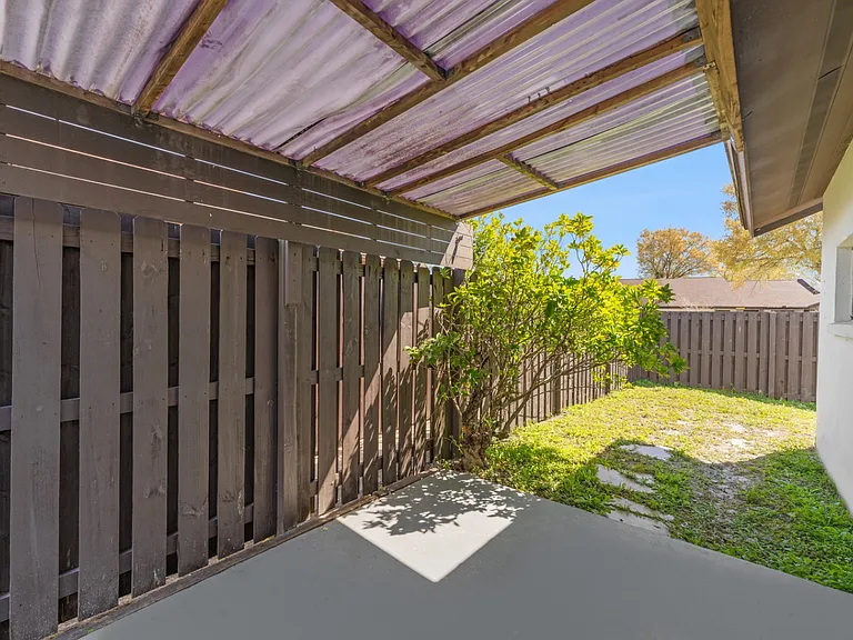 5201 Bellefield Dr — Photo 29