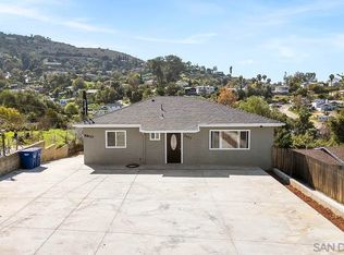 8802 Almond Rd, Lakeside, CA 92040