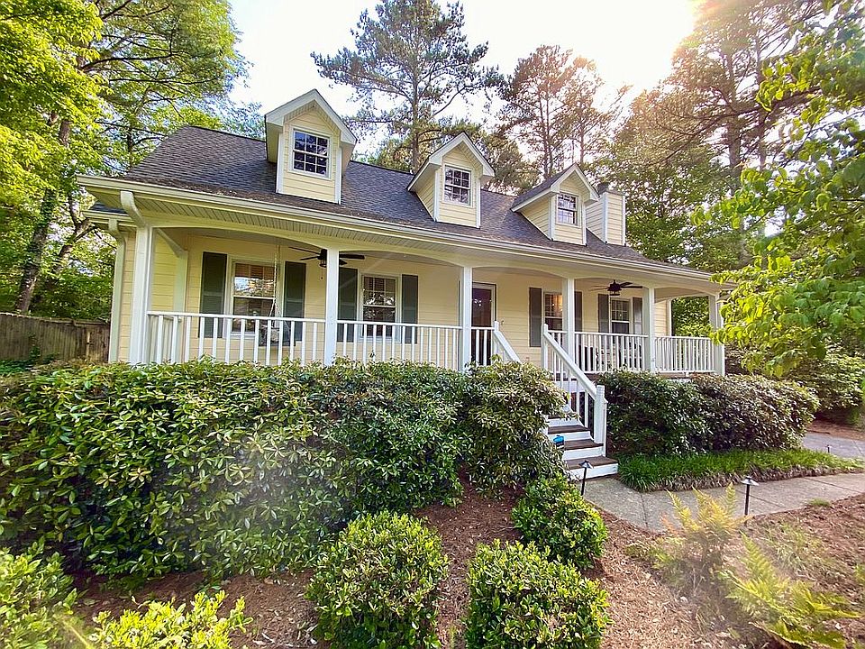 1st image of 3805 W Cooper Lake Dr SE