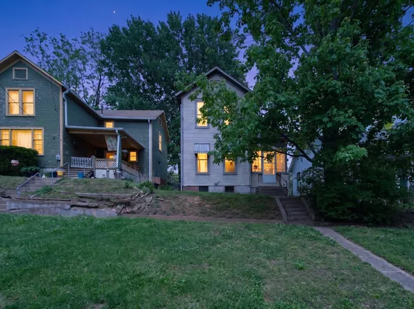 704 7th St, Marietta, OH 45750