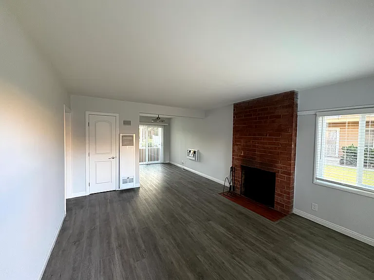 1112 S Atlantic Blvd #J — Photo 16