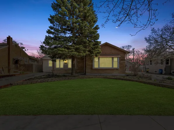 12033 Ann St, Blue Island, IL 60406