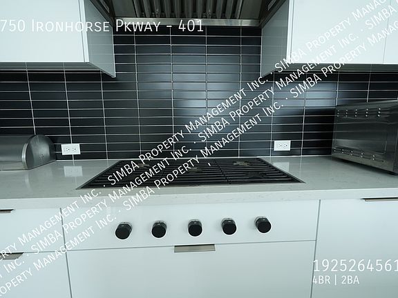 3rd image of 5750 Iron Horse Pkwy #401