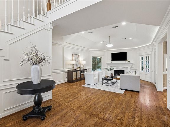 4th image of 44 Dovewood Pl