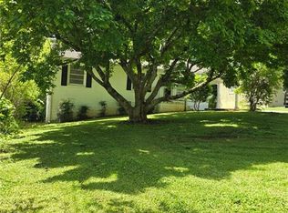 2855 Mitchell Dr, Decatur, GA 30032