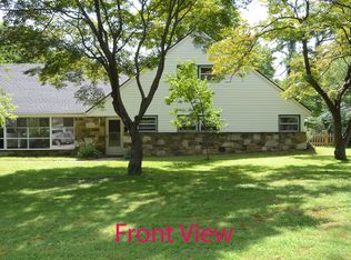 1102 Curtis Dr, Wyncote, PA 19095