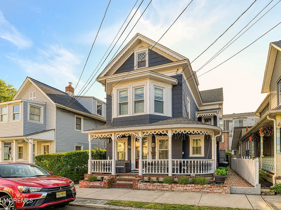 67 Delaware Ave